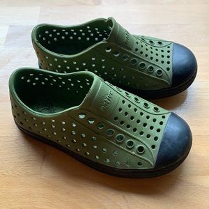 Native shoes size 8 toddler